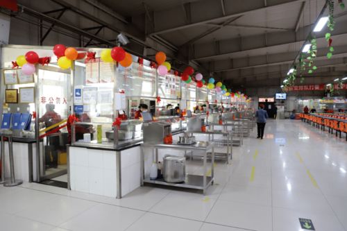 沖刺全年 暖胃更暖心，服務再升級——長峰新聯公司保障二院生產基地供餐側記